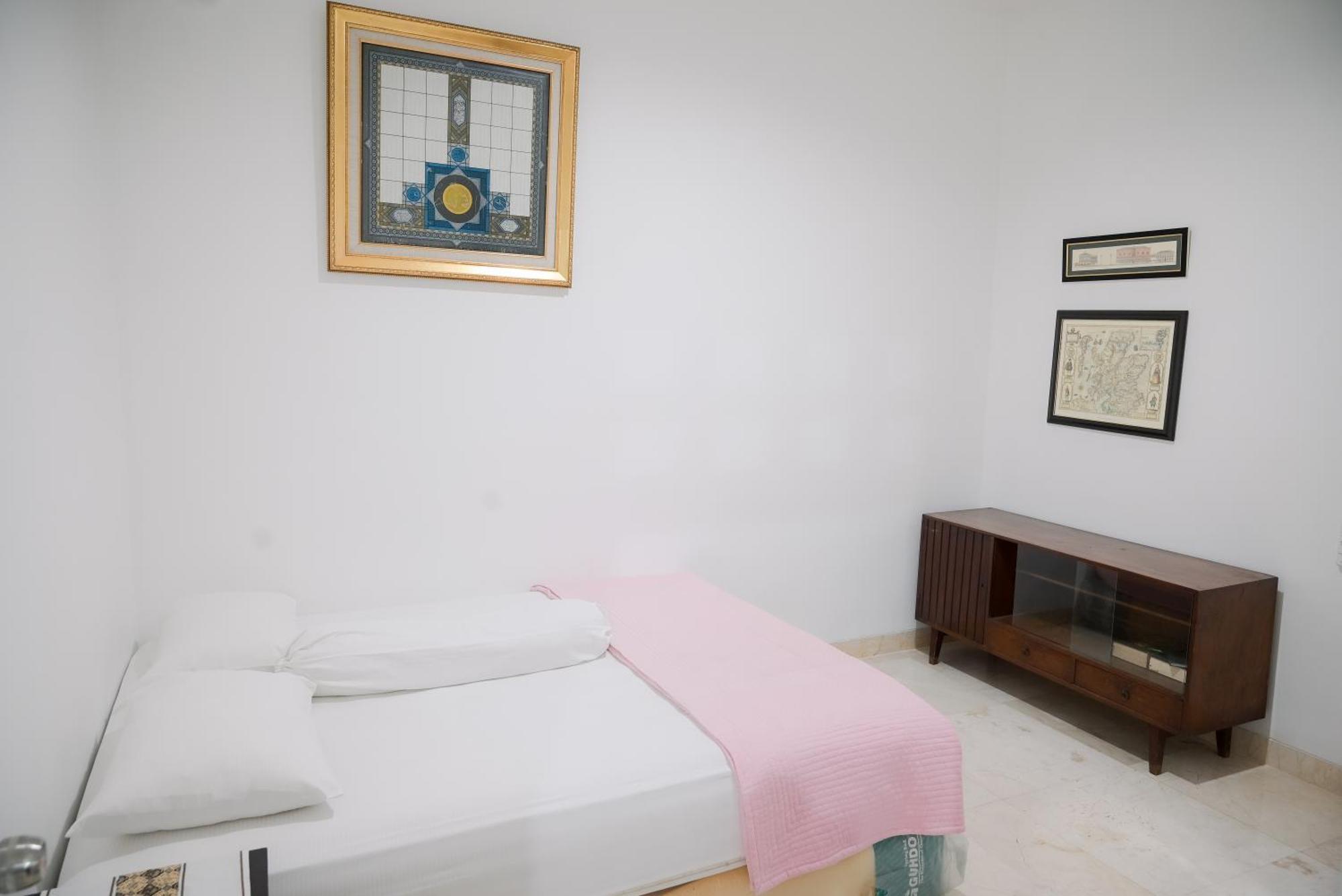 Kirana Guest House Bogor Luaran gambar