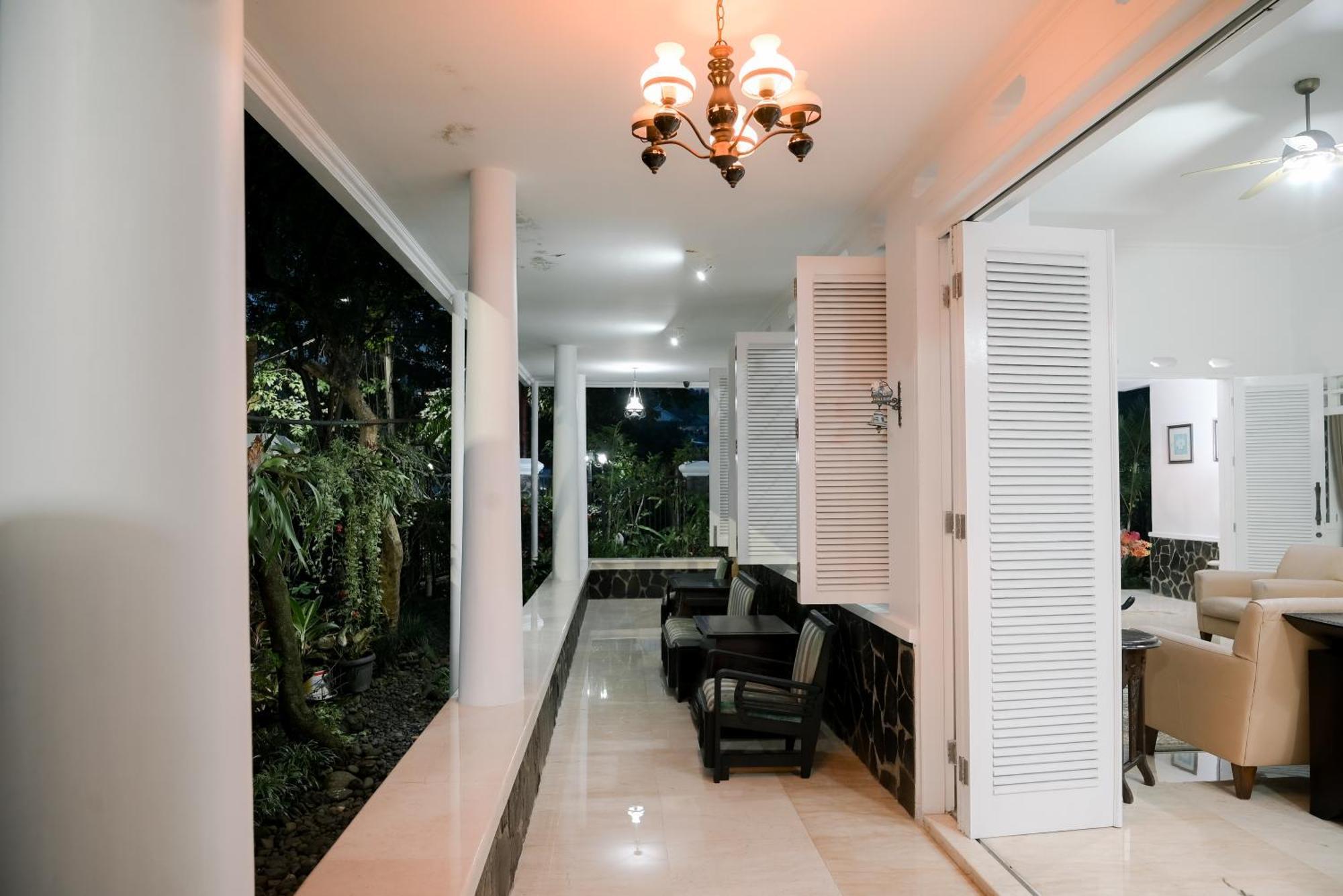 Kirana Guest House Bogor Luaran gambar