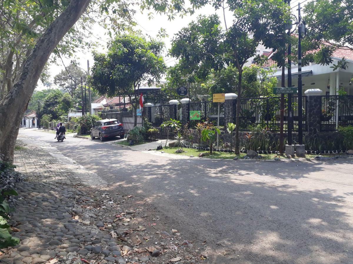 Kirana Guest House Bogor Luaran gambar